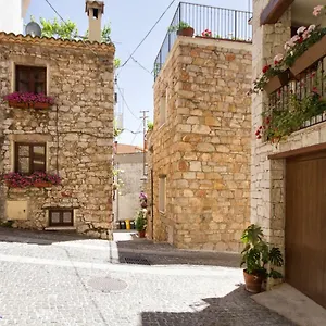  Ferienhaus Antiche In Pietra