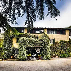 Casa Matilde , Mommio Italia
